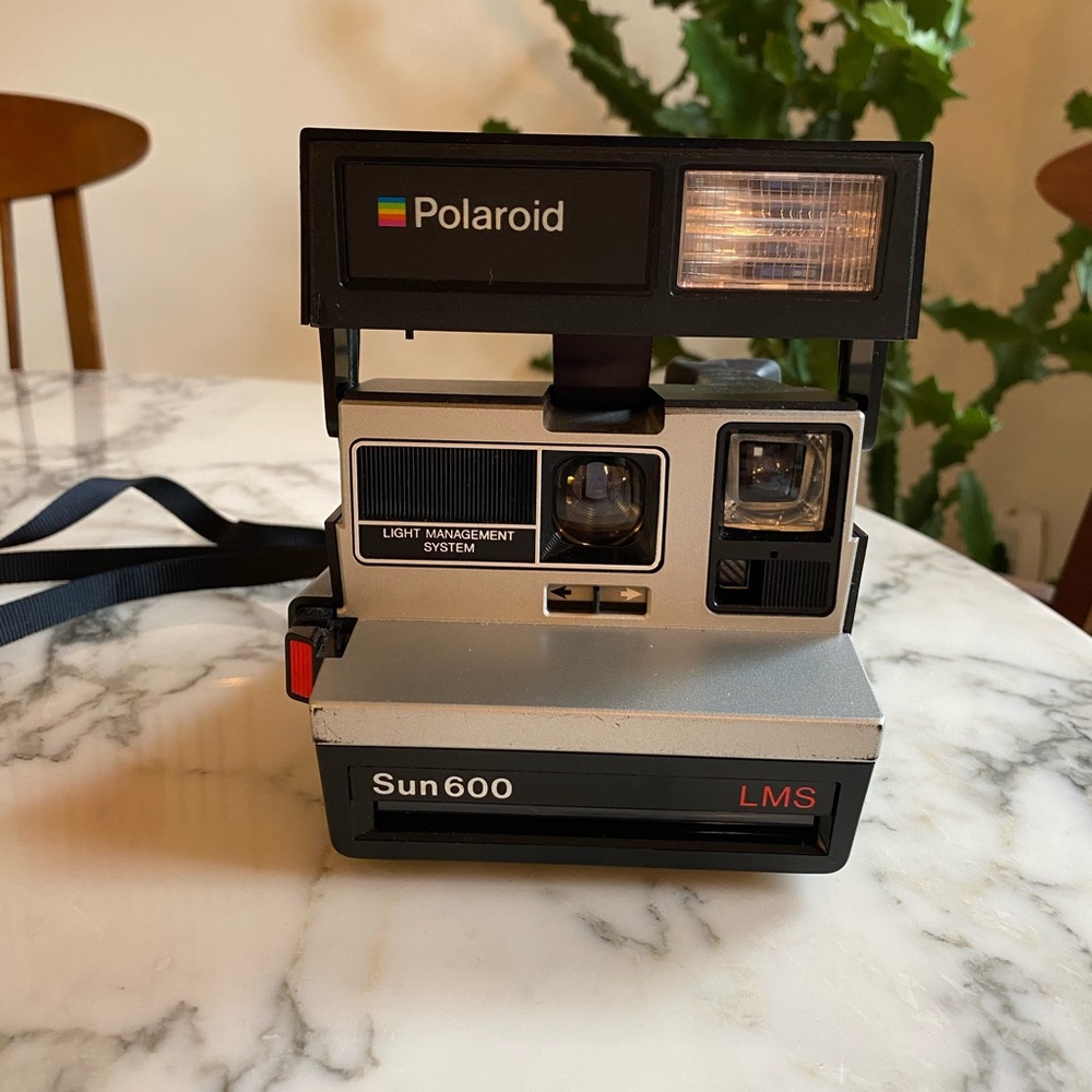 Polaroid Sun600 LMS and 2 packs of film